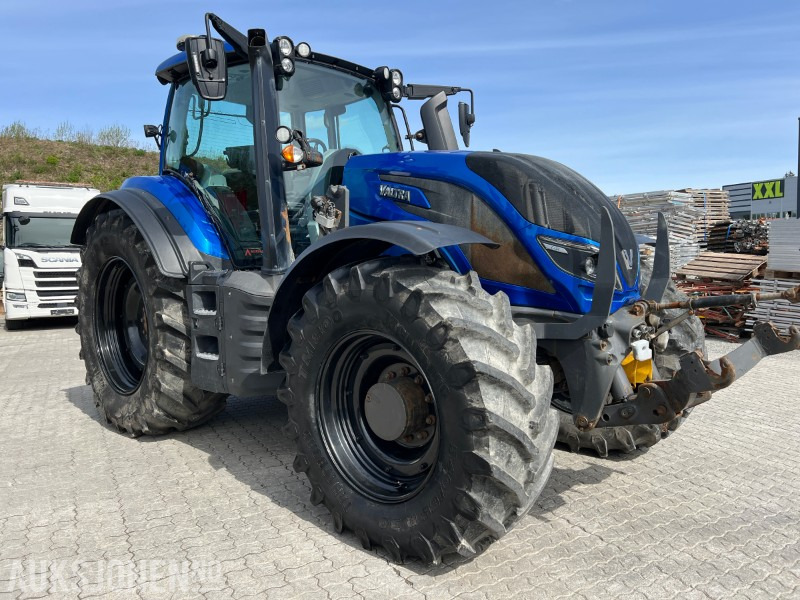 Valtra T234 m/fronthydraulikk,pto og brøytefeste - Traktor: obrázek 1 Valtra T234 m/fronthydraulikk,pto og brøytefeste - Traktor: obrázek 1
