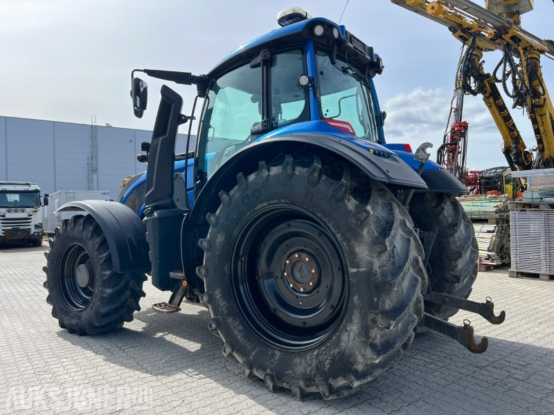 Valtra T234 m/fronthydraulikk,pto og brøytefeste - Traktor: obrázek 4 Valtra T234 m/fronthydraulikk,pto og brøytefeste - Traktor: obrázek 4