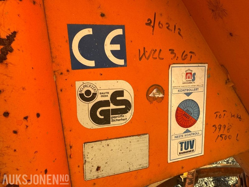 Wll 1500 liter betongtobb med kjettinger - Stavební zařízení: obrázek 4 Wll 1500 liter betongtobb med kjettinger - Stavební zařízení: obrázek 4