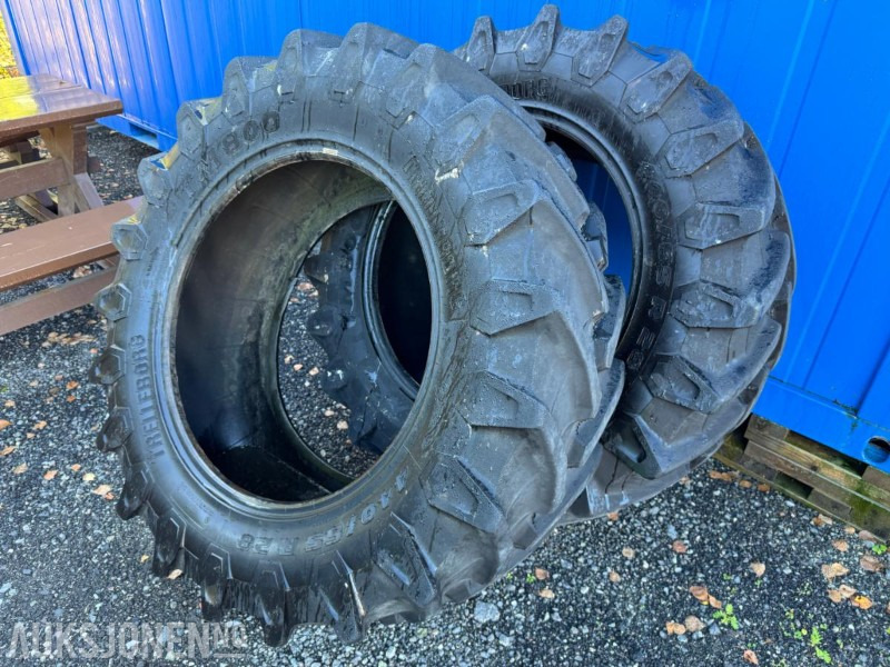 2 stk Trelleborg traktordekk 440/65 R28 - Zemědělská technika: obrázek 2 2 stk Trelleborg traktordekk 440/65 R28 - Zemědělská technika: obrázek 2