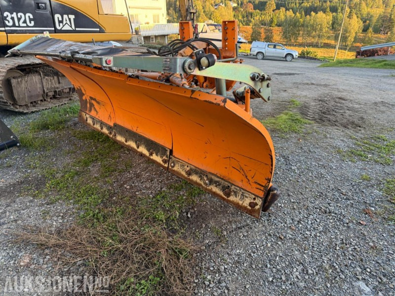 2000 Hydrac LB 300 Snøskjær - Zemědělská technika: obrázek 1 2000 Hydrac LB 300 Snøskjær - Zemědělská technika: obrázek 1