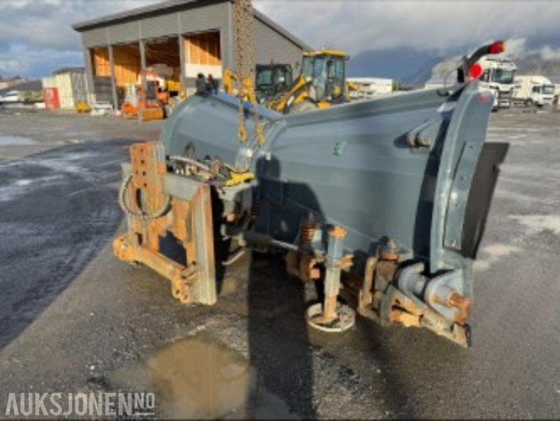 2010 Stark 3400 Snøplog for Traktor - 3,4 m - Zemědělská technika: obrázek 4 2010 Stark 3400 Snøplog for Traktor - 3,4 m - Zemědělská technika: obrázek 4
