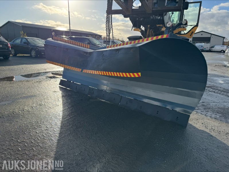 2010 Stark 3400 Snøplog for Traktor - 3,4 m - Zemědělská technika: obrázek 1 2010 Stark 3400 Snøplog for Traktor - 3,4 m - Zemědělská technika: obrázek 1