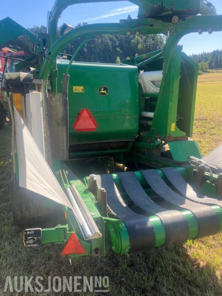 2011 John Deere 744 Premium Rundballepresse / Kombipresse - Zemědělská technika: obrázek 4 2011 John Deere 744 Premium Rundballepresse / Kombipresse - Zemědělská technika: obrázek 4