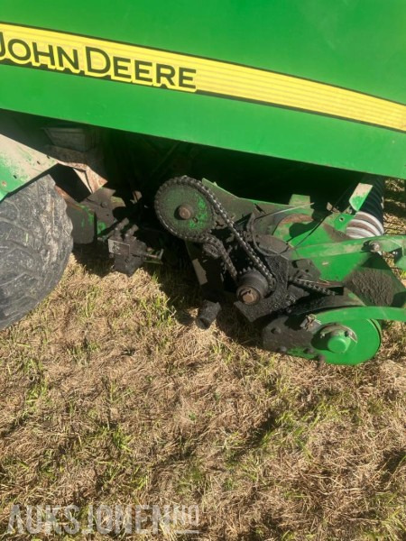 2011 John Deere 744 Premium Rundballepresse / Kombipresse - Zemědělská technika: obrázek 5 2011 John Deere 744 Premium Rundballepresse / Kombipresse - Zemědělská technika: obrázek 5