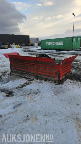 2011 Multiplog MP5000 - klappvinge skjær - Zemědělská technika: obrázek 1 2011 Multiplog MP5000 - klappvinge skjær - Zemědělská technika: obrázek 1