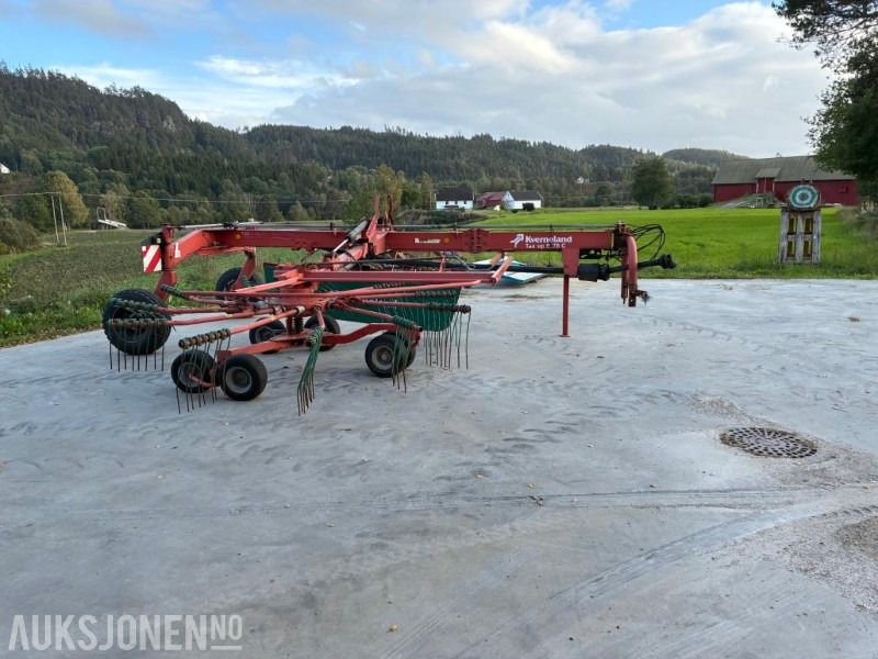2012 Kverneland 9578C Rake - Zemědělská technika: obrázek 2 2012 Kverneland 9578C Rake - Zemědělská technika: obrázek 2