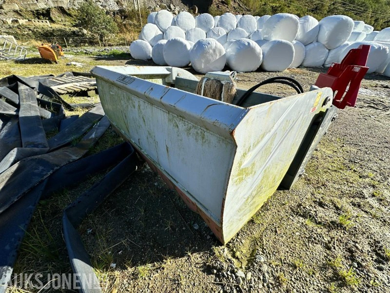 2018 Sonarol Wyciniak Combi (W SNR 1600/2) Silorundballeriver - Zemědělská technika: obrázek 5 2018 Sonarol Wyciniak Combi (W SNR 1600/2) Silorundballeriver - Zemědělská technika: obrázek 5