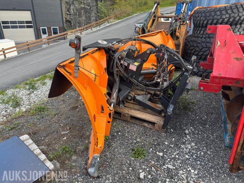 2020 Tellefsdal shmidt KL-V32 brøyteskjær - Zemědělská technika: obrázek 2 2020 Tellefsdal shmidt KL-V32 brøyteskjær - Zemědělská technika: obrázek 2