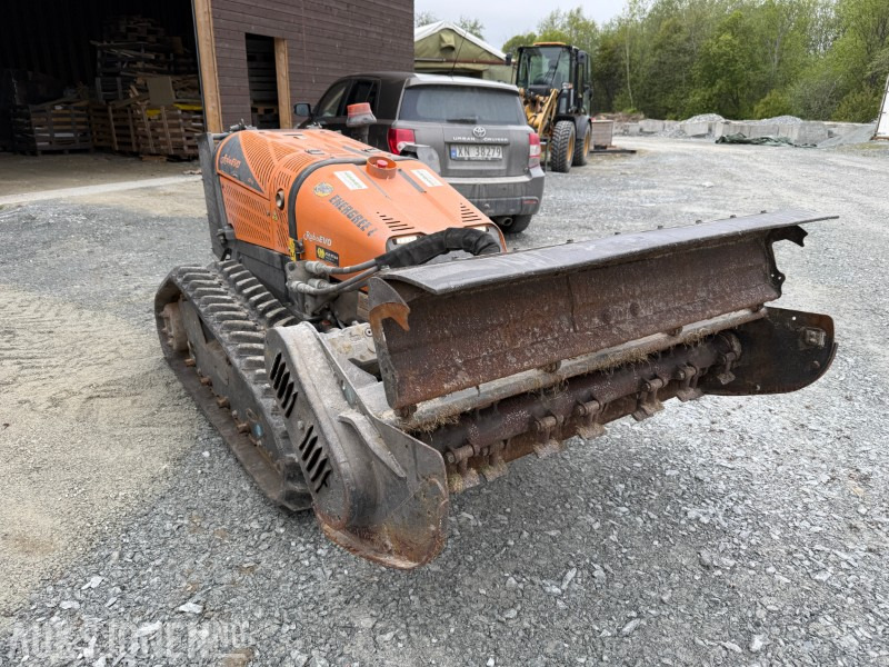 2022 Energreen RoboEVO 40hp med beitepusser - Zemědělská technika: obrázek 2 2022 Energreen RoboEVO 40hp med beitepusser - Zemědělská technika: obrázek 2