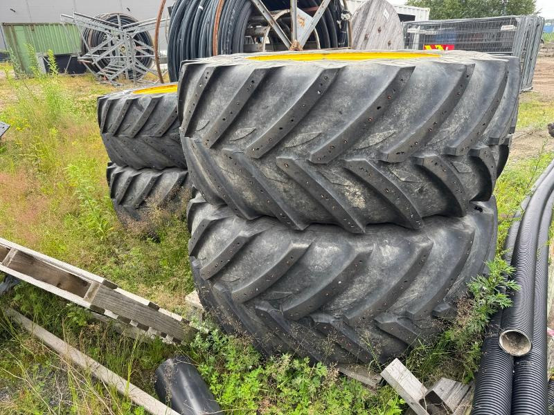 Traktor hjul - dekk Komplett hjulsett Michelin 650/60R38 og 540/60R28 - Zemědělská technika: obrázek 4 Traktor hjul - dekk Komplett hjulsett Michelin 650/60R38 og 540/60R28 - Zemědělská technika: obrázek 4
