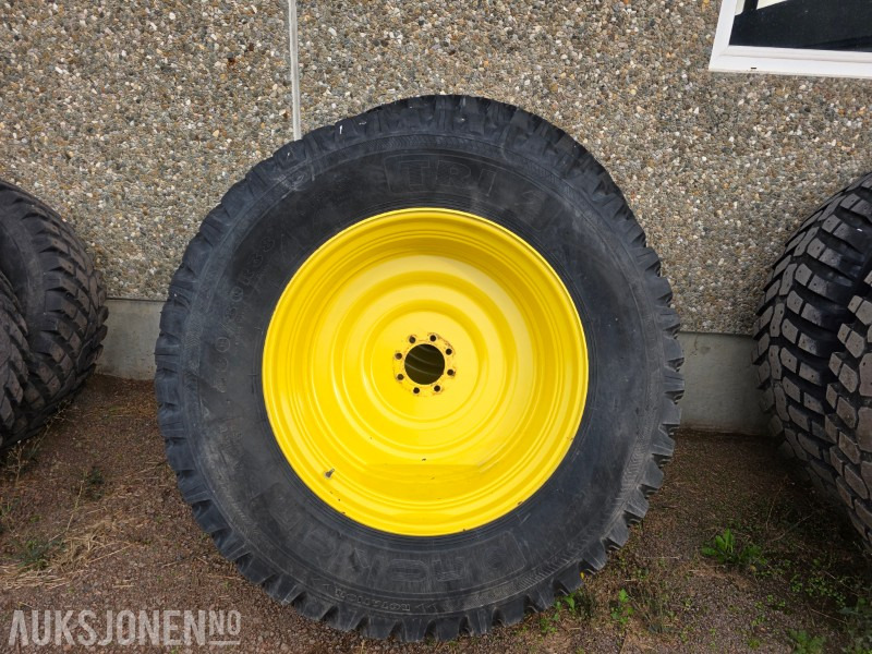 Traktordekk - Stått på John Deere 6610 - Zemědělská technika: obrázek 5 Traktordekk - Stått på John Deere 6610 - Zemědělská technika: obrázek 5