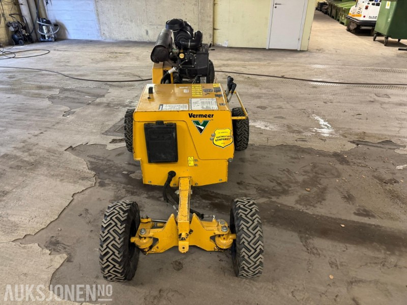 Vermeer SC252 | bensindrevet stubbefreser| hydraulisk drift og styring - Zemědělská technika: obrázek 4 Vermeer SC252 | bensindrevet stubbefreser| hydraulisk drift og styring - Zemědělská technika: obrázek 4