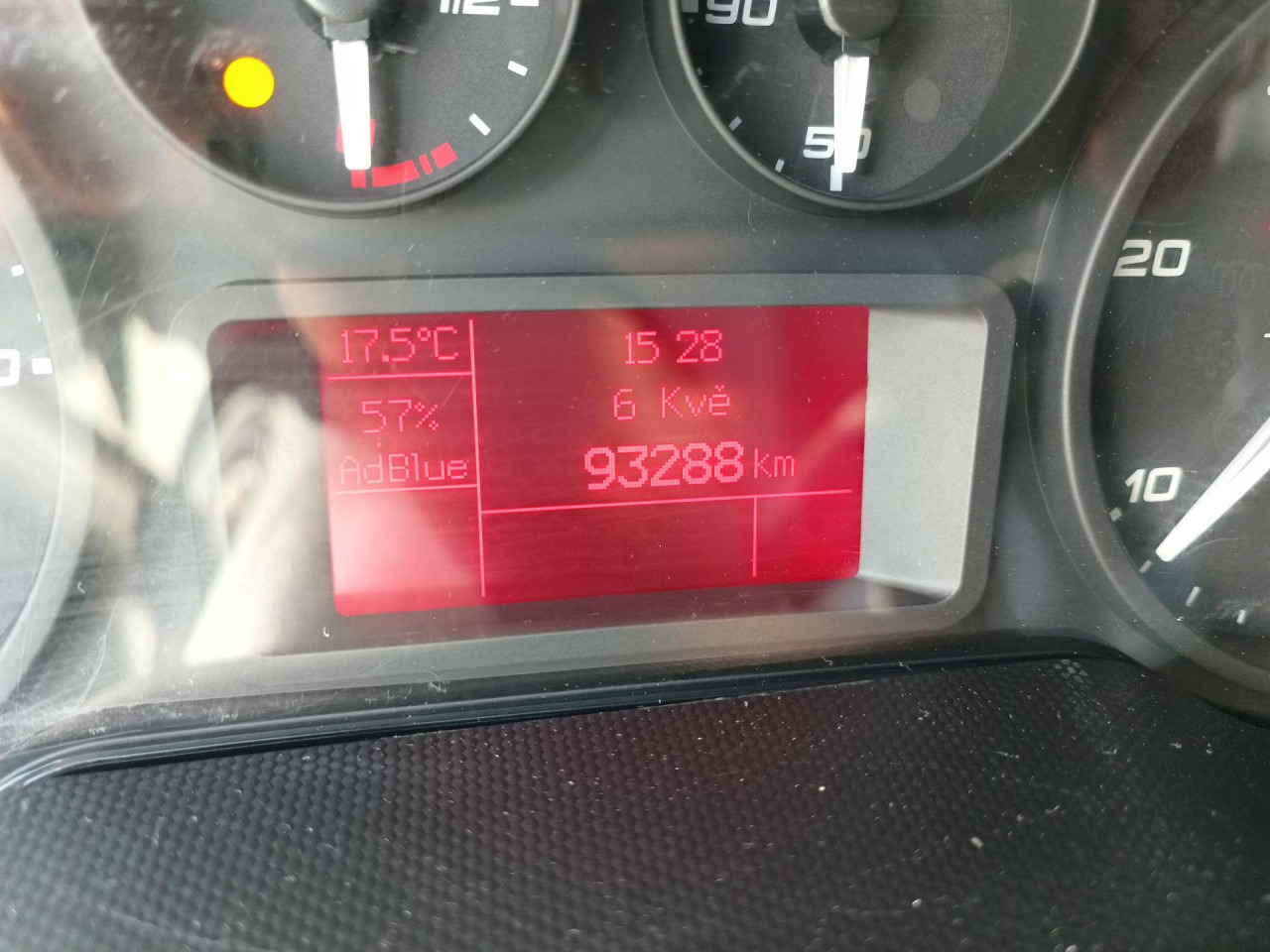 IVECO Daily 35S16V - Furgon: obrázek 4 IVECO Daily 35S16V - Furgon: obrázek 4