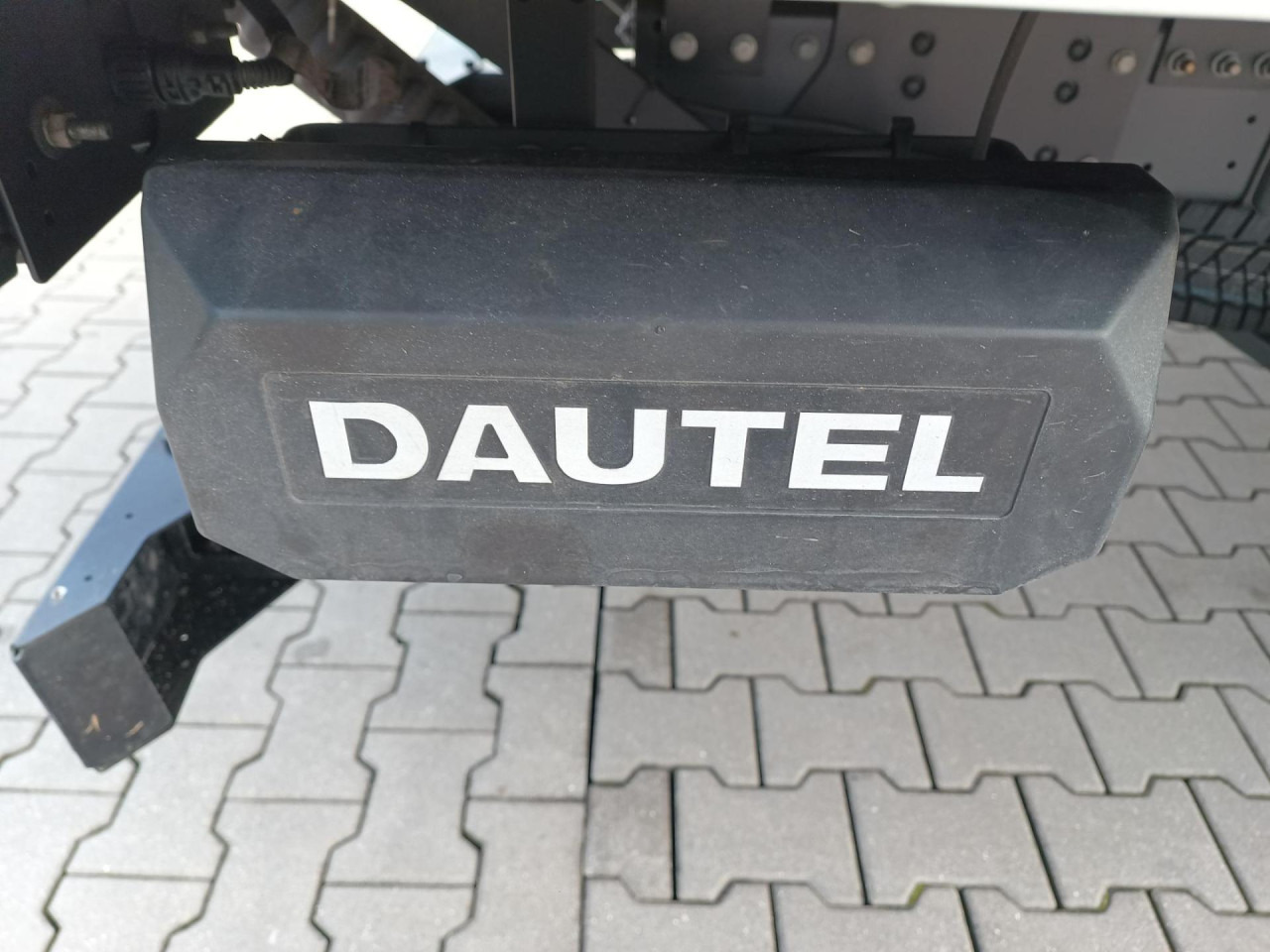 IVECO Daily 70C18A8 - Dodávka skřín: obrázek 5 IVECO Daily 70C18A8 - Dodávka skřín: obrázek 5