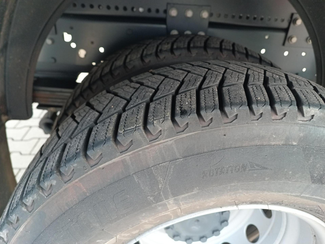 IVECO Daily 70C18A8 - Dodávka skřín: obrázek 2 IVECO Daily 70C18A8 - Dodávka skřín: obrázek 2