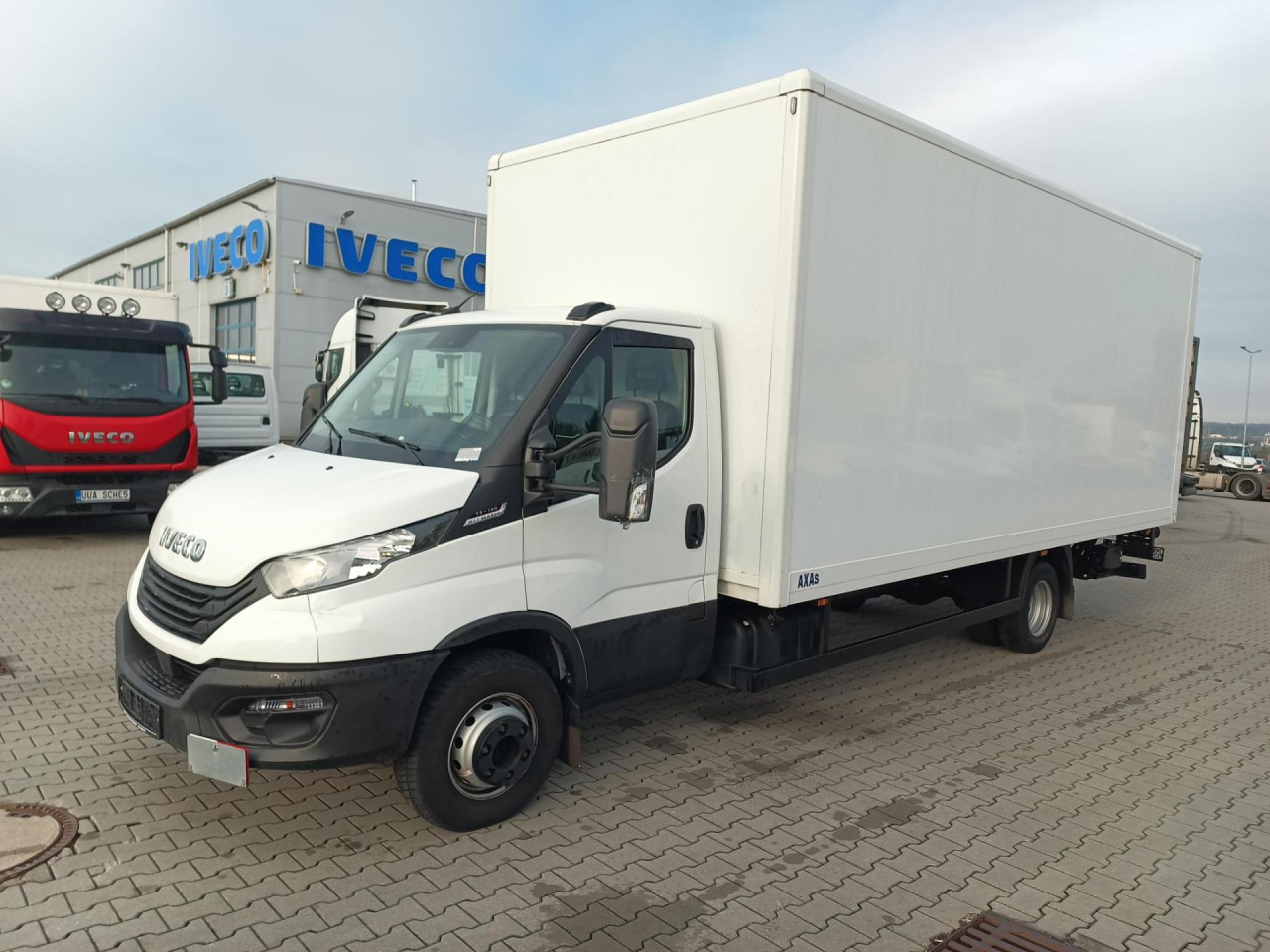 IVECO Daily 70C18A8 - Dodávka skřín: obrázek 1 IVECO Daily 70C18A8 - Dodávka skřín: obrázek 1