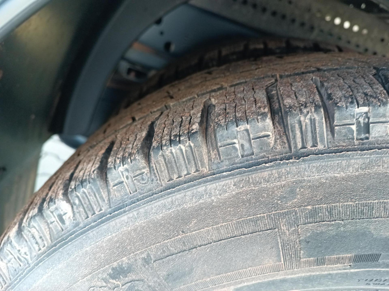 IVECO Daily 70C18A8/P - Dodávka skřín: obrázek 2 IVECO Daily 70C18A8/P - Dodávka skřín: obrázek 2