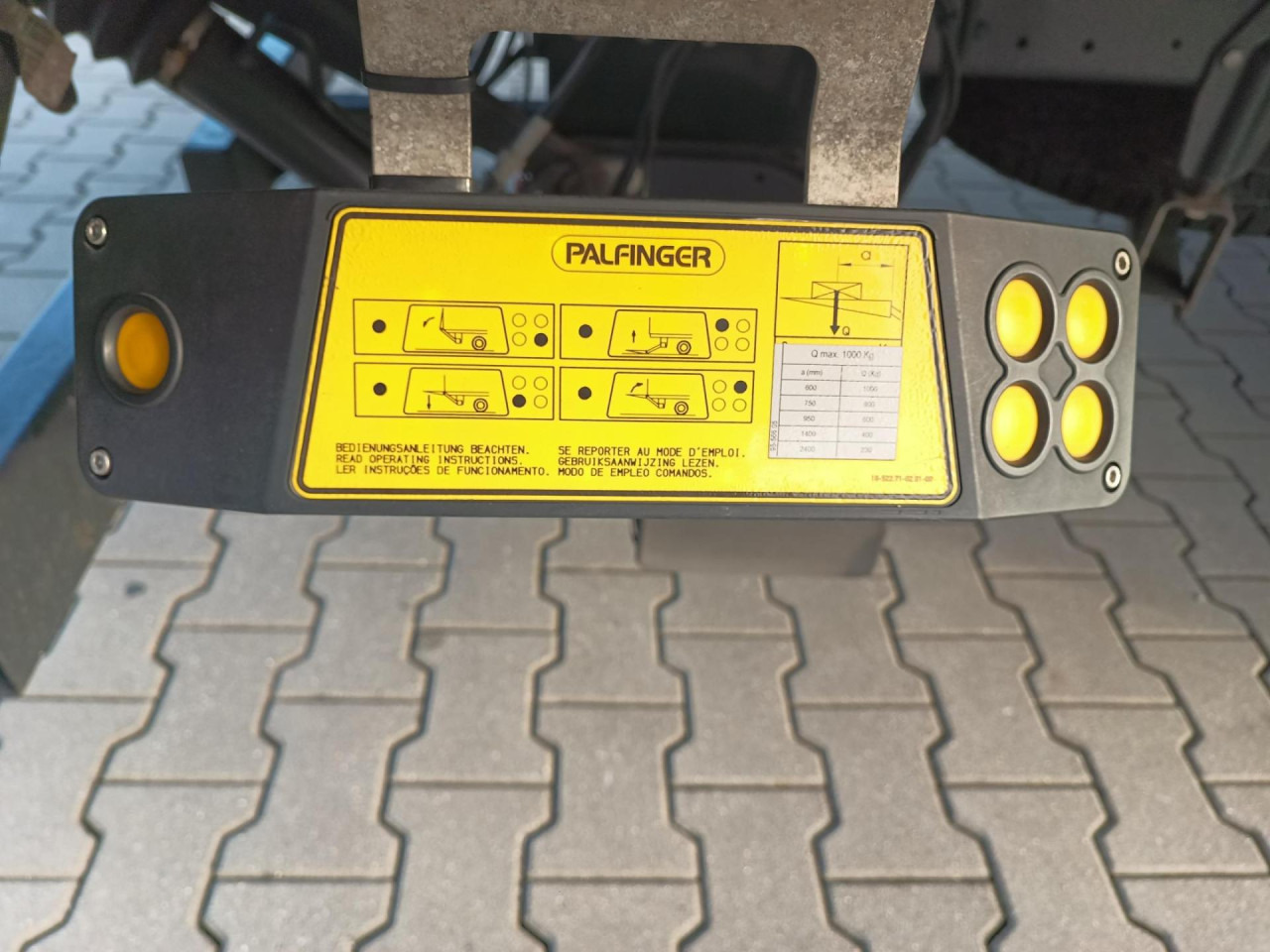 IVECO Daily 70C18A8/P - Dodávka skřín: obrázek 5 IVECO Daily 70C18A8/P - Dodávka skřín: obrázek 5