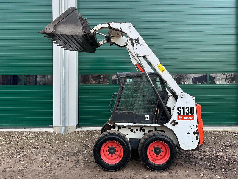 Bobcat S130 S 130 - ONLY 541 HOURS - Kolový nakladač: obrázek 4 Bobcat S130 S 130 - ONLY 541 HOURS - Kolový nakladač: obrázek 4