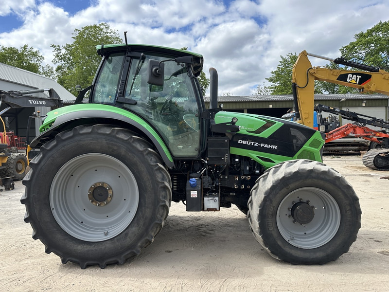 Deutz-Fahr Agrotron 6175 - Traktor: obrázek 4 Deutz-Fahr Agrotron 6175 - Traktor: obrázek 4