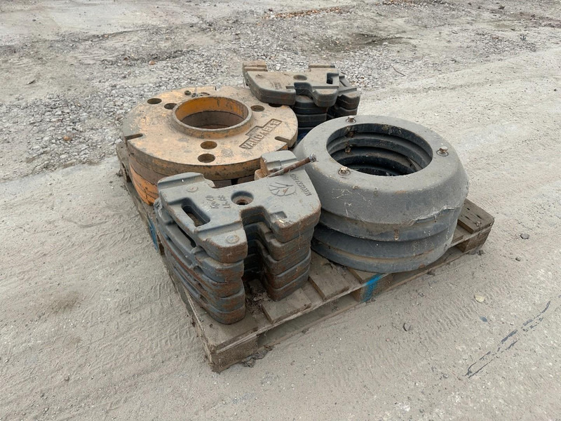 Fiat Gewichten Front weights / Wheel weights - Traktor: obrázek 2 Fiat Gewichten Front weights / Wheel weights - Traktor: obrázek 2