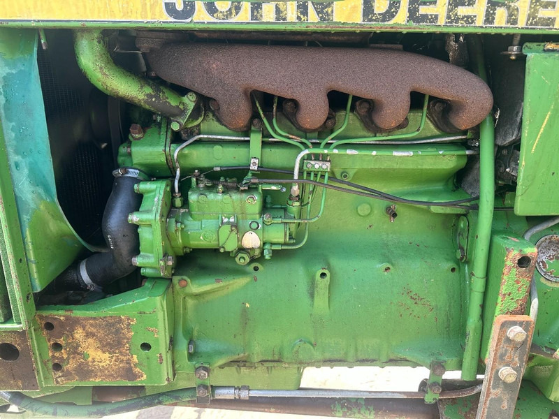 Obkročný traktor John Deere 1640 4x4: obrázek 18 Obkročný traktor John Deere 1640 4x4: obrázek 18