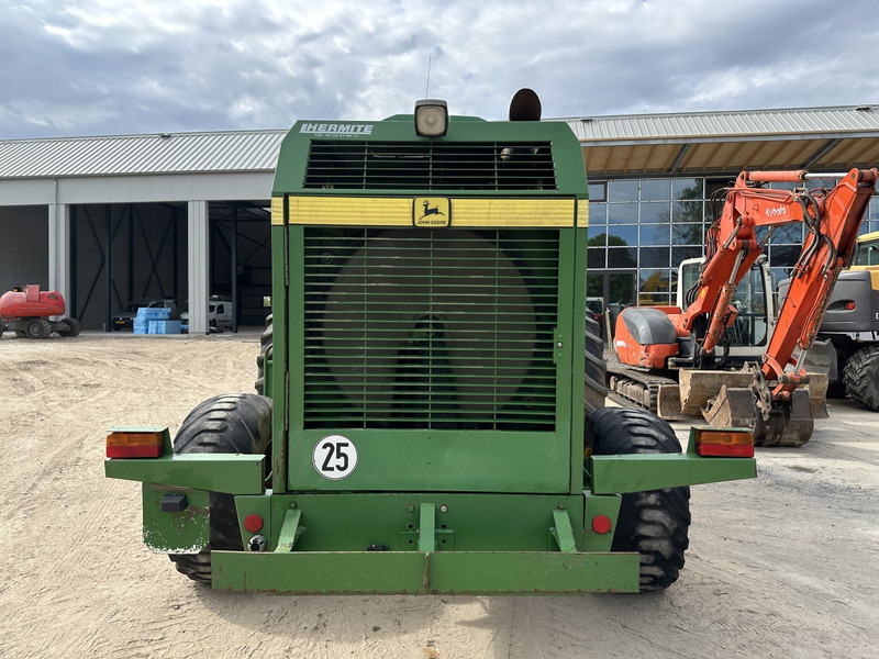 John Deere 6650 FOR PARTS - Sklízecí řezačka: obrázek 4 John Deere 6650 FOR PARTS - Sklízecí řezačka: obrázek 4