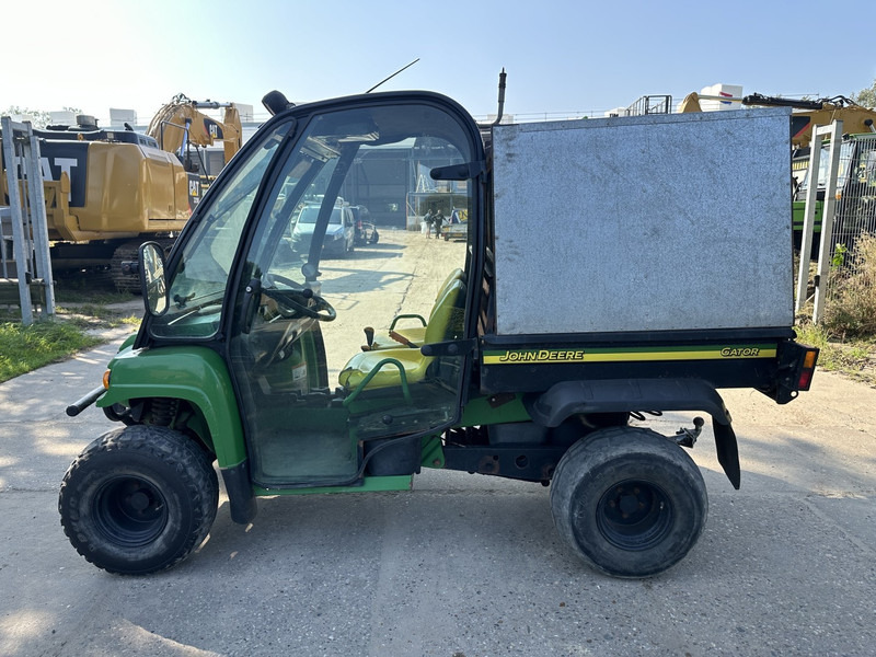 John Deere HPX Gator 4X4 - Pick-up: obrázek 2 John Deere HPX Gator 4X4 - Pick-up: obrázek 2