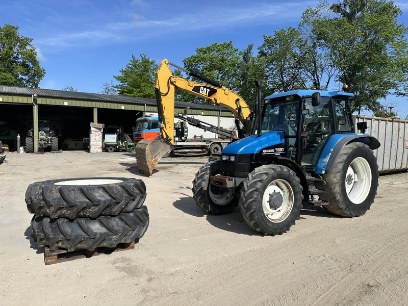 New Holland TS 90 - Traktor: obrázek 1 New Holland TS 90 - Traktor: obrázek 1