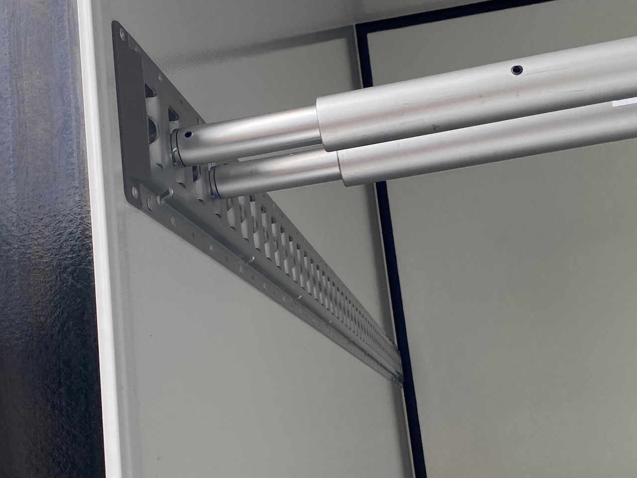 Nový Chladící dodávka MAN TGE 3.180 TIEFKÜHLKOFFER ATP -20C 4100mm: obrázek 14 Nový Chladící dodávka MAN TGE 3.180 TIEFKÜHLKOFFER ATP -20C 4100mm: obrázek 14