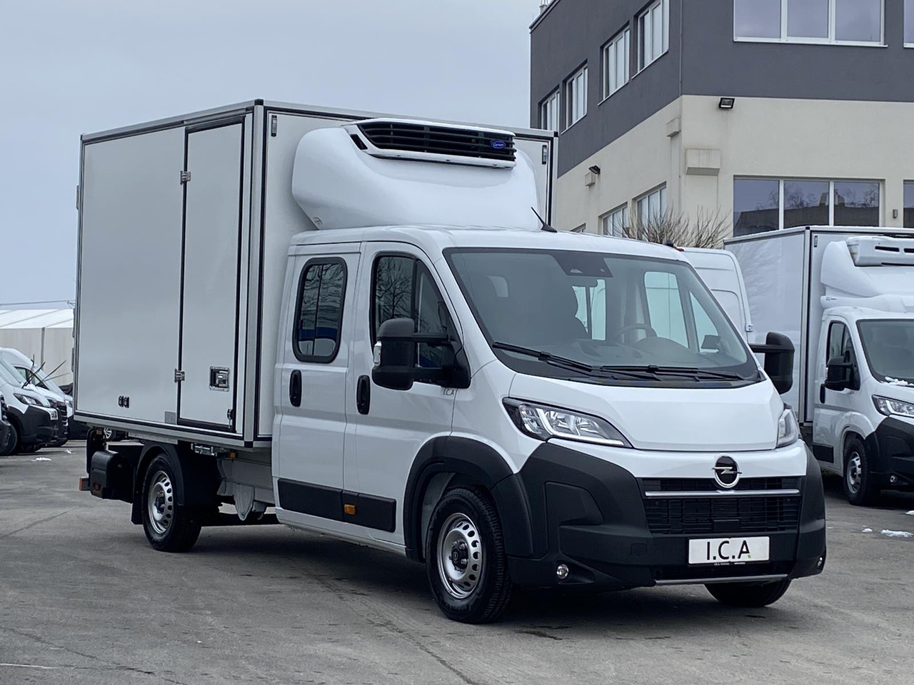 OPEL MOVANO 1+6 DOKA 140PS | KÜHLKOFFER + LADERAMPE - Chladící dodávka: obrázek 2 OPEL MOVANO 1+6 DOKA 140PS | KÜHLKOFFER + LADERAMPE - Chladící dodávka: obrázek 2