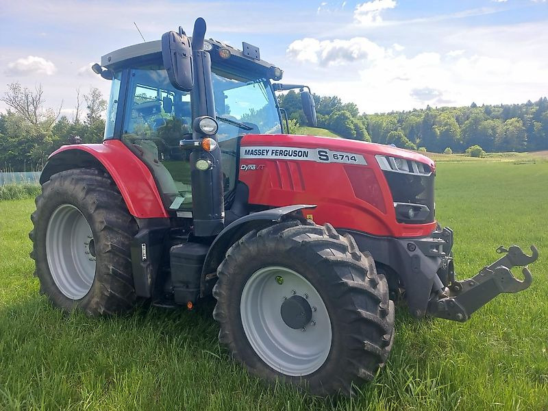 Massey Ferguson MF 6714 S Dyna-VT - Traktor: obrázek 5 Massey Ferguson MF 6714 S Dyna-VT - Traktor: obrázek 5