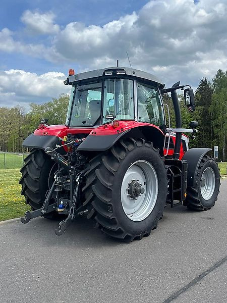 Massey Ferguson MF 6S145 Dyna-VT Exclusive - Traktor: obrázek 5 Massey Ferguson MF 6S145 Dyna-VT Exclusive - Traktor: obrázek 5