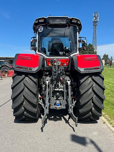 Massey Ferguson MF 8S265 Dyna-7 Exclusive - Traktor: obrázek 5 Massey Ferguson MF 8S265 Dyna-7 Exclusive - Traktor: obrázek 5