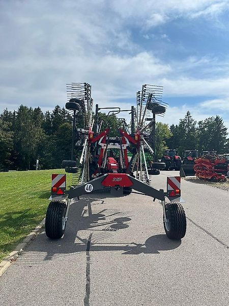 Massey Ferguson MF RK 762 TRC GEN 2 - Obraceč/ Shrnovač: obrázek 3 Massey Ferguson MF RK 762 TRC GEN 2 - Obraceč/ Shrnovač: obrázek 3