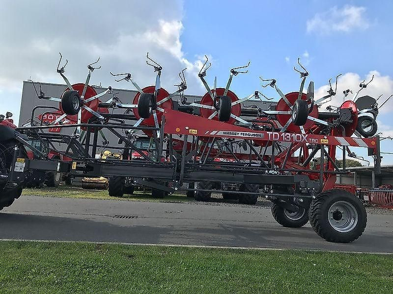 Massey Ferguson MF TD 1310 X TRC / Lotus 1250 Profi - Obraceč/ Shrnovač: obrázek 3 Massey Ferguson MF TD 1310 X TRC / Lotus 1250 Profi - Obraceč/ Shrnovač: obrázek 3