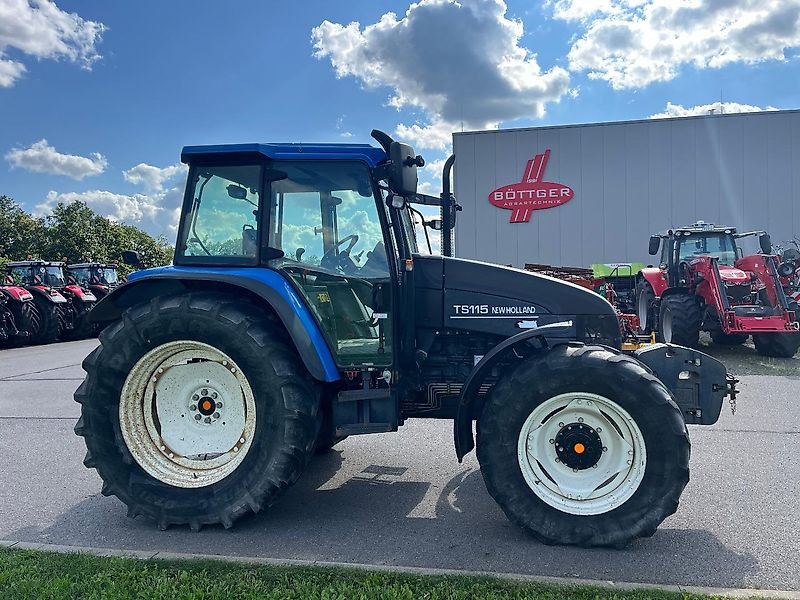 New Holland TS 115 - Traktor: obrázek 4 New Holland TS 115 - Traktor: obrázek 4