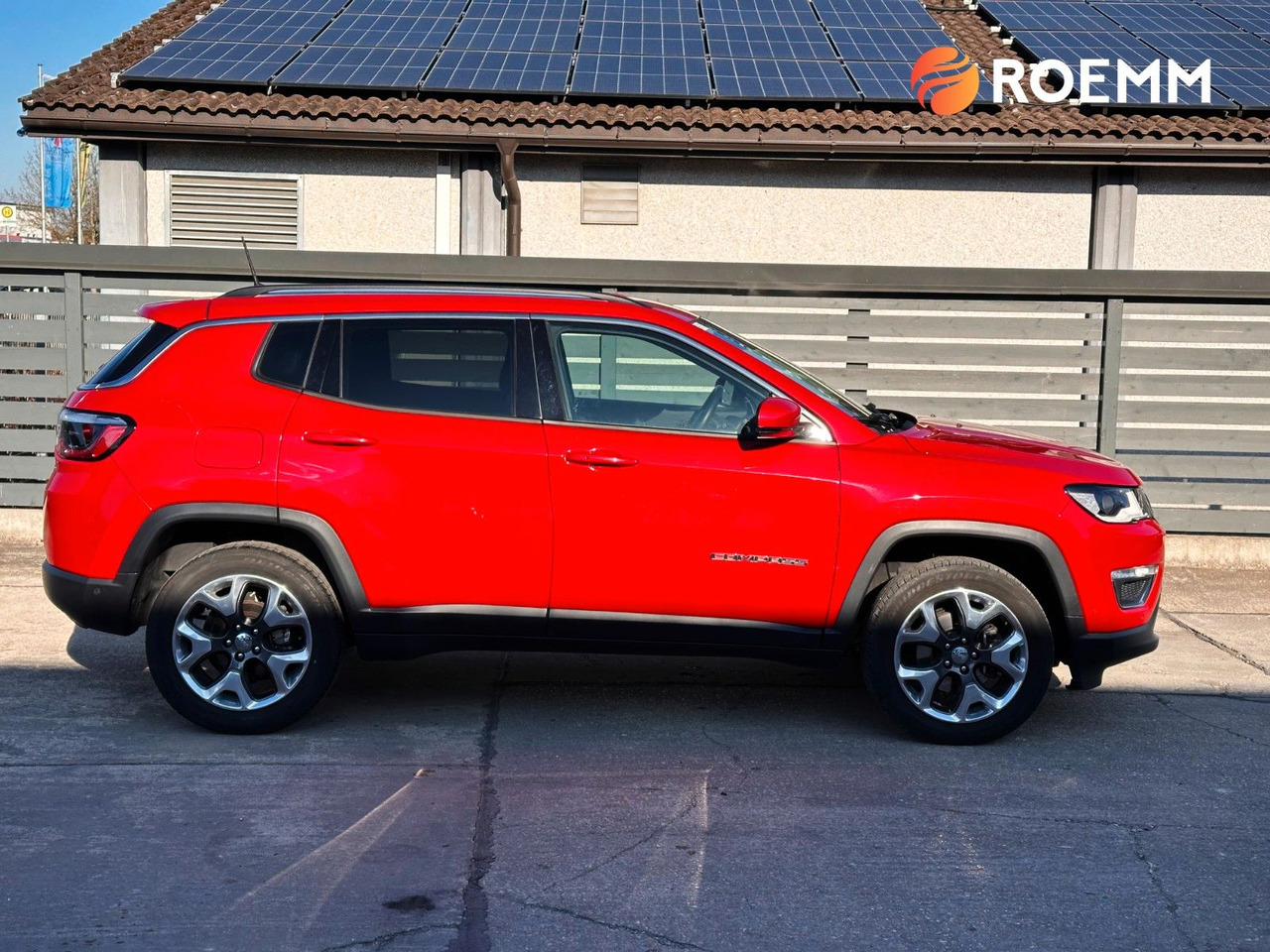 Jeep Compass Limited 4WD*GARANTIE*Tempomat*Parkass* - SUV: obrázek 5 Jeep Compass Limited 4WD*GARANTIE*Tempomat*Parkass* - SUV: obrázek 5