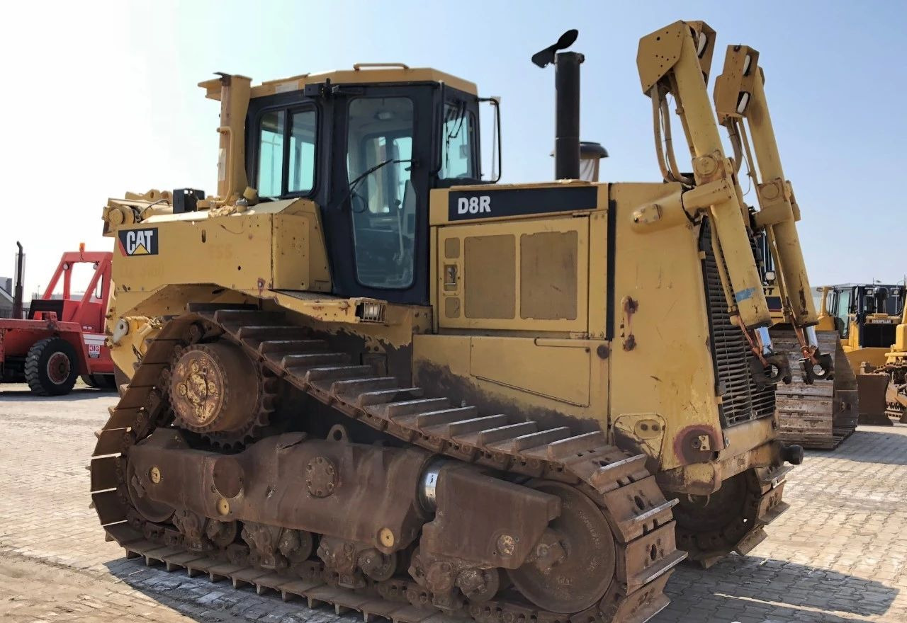 Caterpillar CAT D8R D8T Used Bulldozer D9R D7R D7G D7H D7E D6G D6R D6H Secondhand Bulldozers - Buldozer: obrázek 1 Caterpillar CAT D8R D8T Used Bulldozer D9R D7R D7G D7H D7E D6G D6R D6H Secondhand Bulldozers - Buldozer: obrázek 1