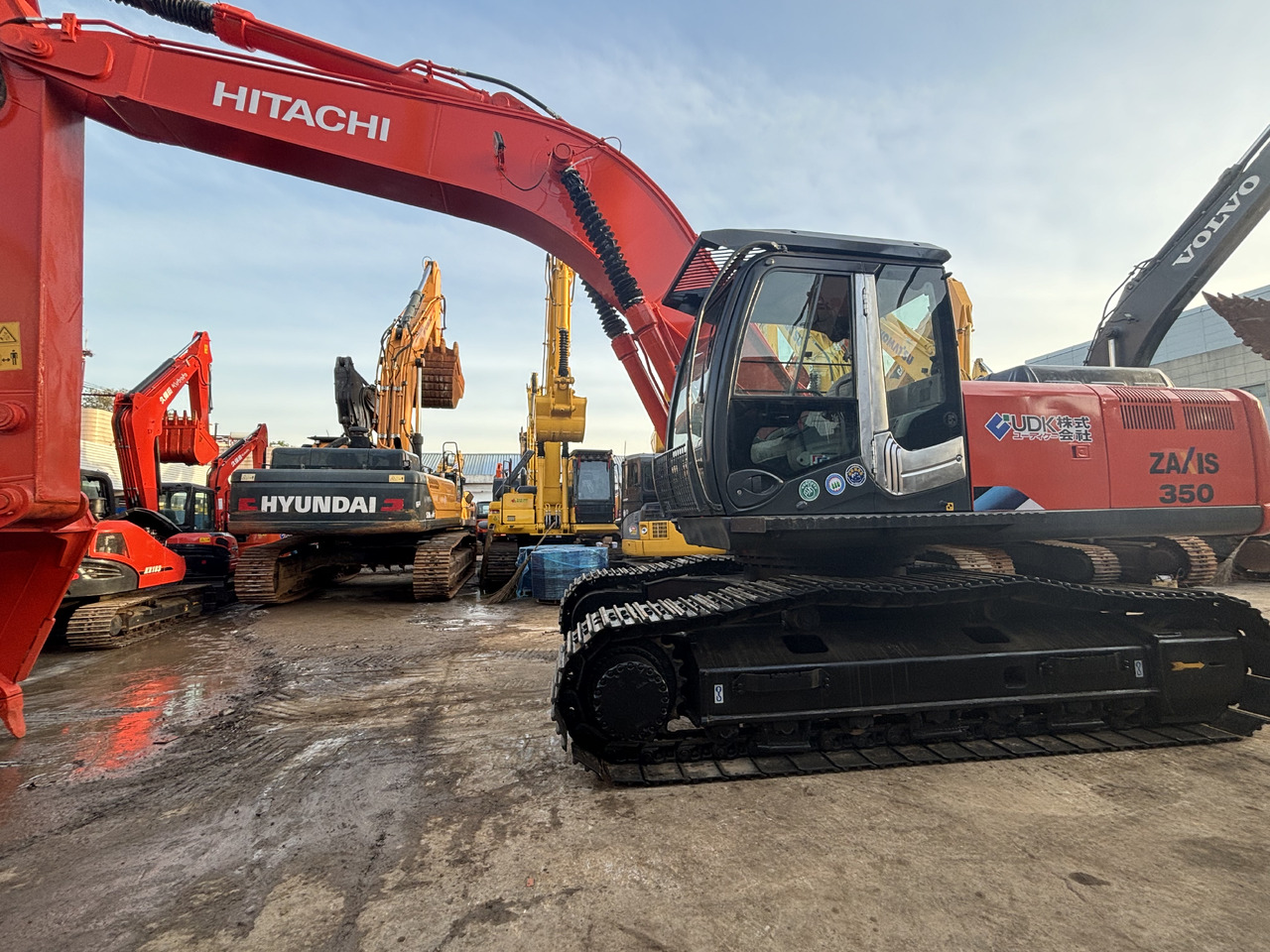 Hitachi ZX350 Used Excavator Hitachi 35 ton Secondhand Crawler Excavators Zx60 zx70 Zx120 Zx130 zx210 zx240 Zx300 zx850 - Pásové rýpadlo: obrázek 2 Hitachi ZX350 Used Excavator Hitachi 35 ton Secondhand Crawler Excavators Zx60 zx70 Zx120 Zx130 zx210 zx240 Zx300 zx850 - Pásové rýpadlo: obrázek 2