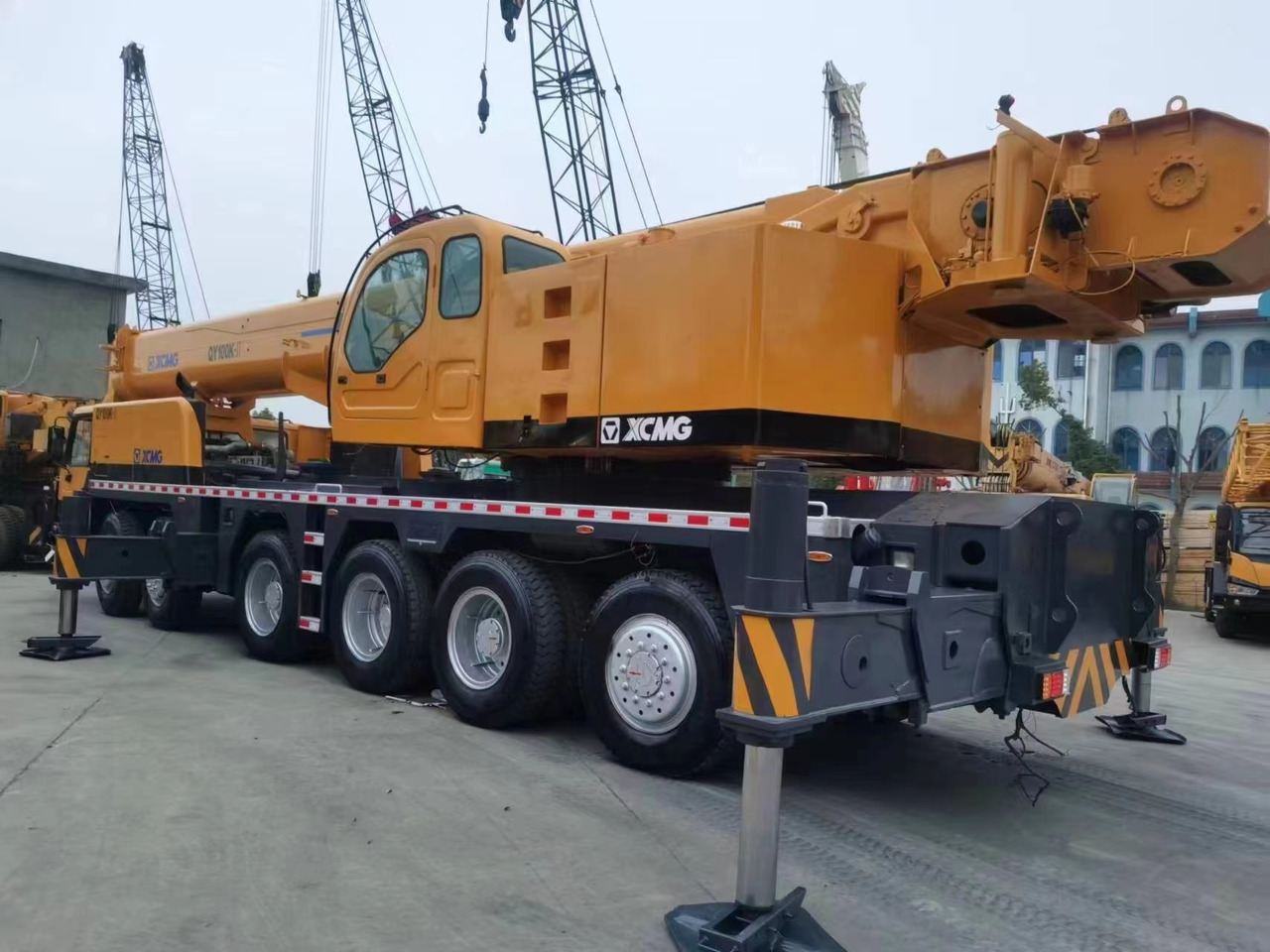 XCMG 100 Ton QY100K-II Used Truck Crane with Telescopic Boom 68M for Sale - Autojeřáb: obrázek 1 XCMG 100 Ton QY100K-II Used Truck Crane with Telescopic Boom 68M for Sale - Autojeřáb: obrázek 1