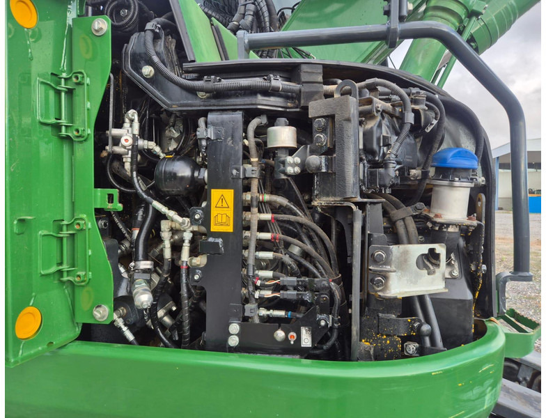 Pásové rýpadlo Komatsu PC138US-11: obrázek 15