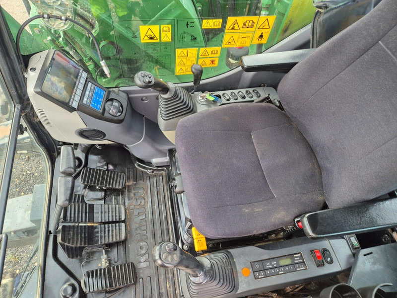 Pásové rýpadlo Komatsu PC138US-11: obrázek 19