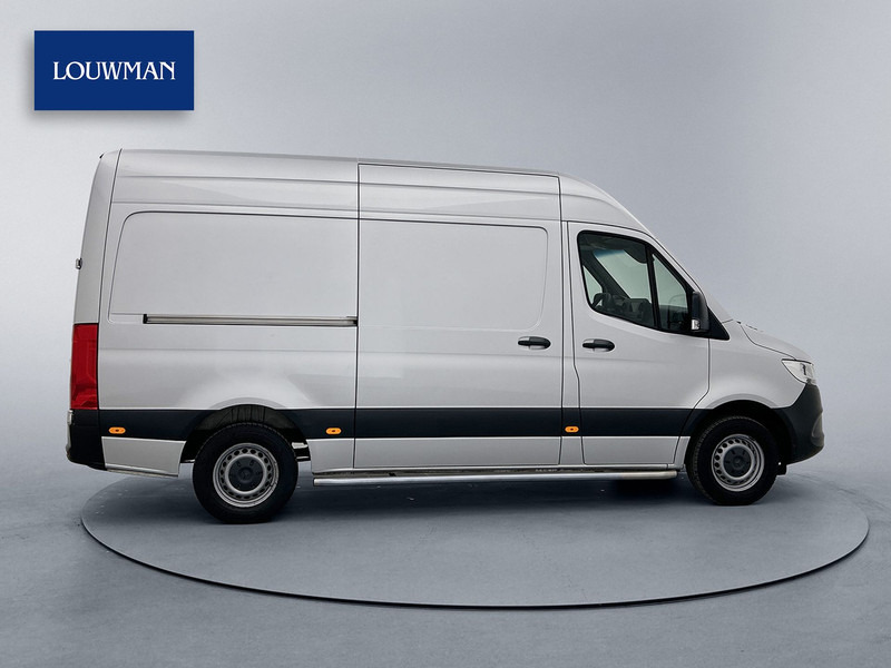 Mercedes-Benz Sprinter 315 1.9 CDI L2H2 Inrichting 220v omvormer Laadlift Navigatie Achteruitrijcamera Inrichting Cruise Control - Furgon: obrázek 4 Mercedes-Benz Sprinter 315 1.9 CDI L2H2 Inrichting 220v omvormer Laadlift Navigatie Achteruitrijcamera Inrichting Cruise Control - Furgon: obrázek 4
