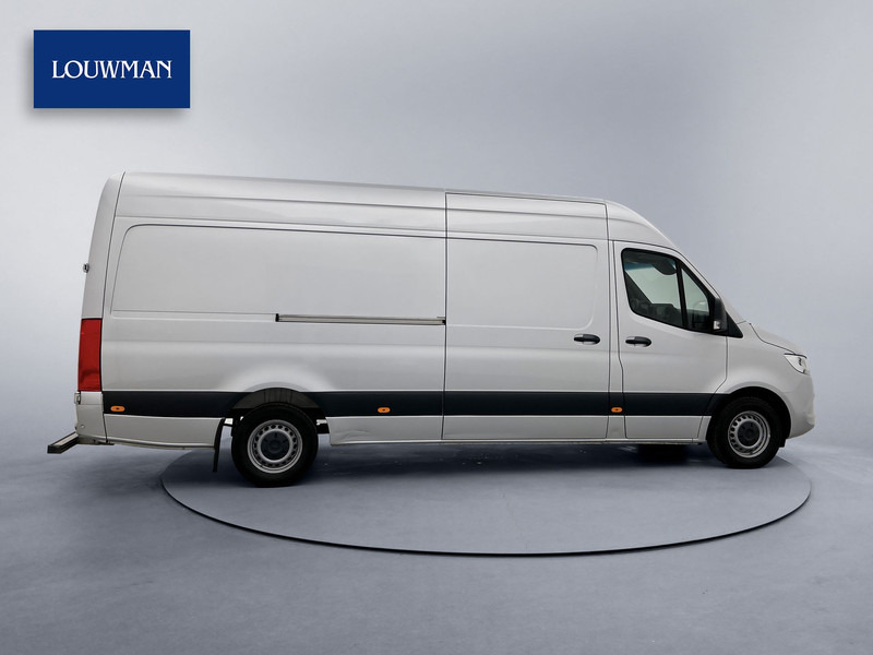 Mercedes-Benz Sprinter 317 1.9 CDI L3H2 3500kg trekgewicht Navigatie Achteruitrijcamera Apple Carplay/Android Auto Betimmering Cruise Control - Malá dodávka: obrázek 4 Mercedes-Benz Sprinter 317 1.9 CDI L3H2 3500kg trekgewicht Navigatie Achteruitrijcamera Apple Carplay/Android Auto Betimmering Cruise Control - Malá dodávka: obrázek 4