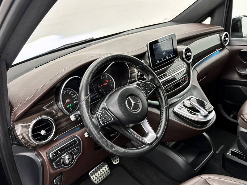 Mercedes-Benz V-Klasse 220d Lang Avantgarde Edition 8 Persoons Elektr schuifdeuren Nappa Leder Pano 8 zitplaatsen Geel kenteken - Osobní auto: obrázek 4 Mercedes-Benz V-Klasse 220d Lang Avantgarde Edition 8 Persoons Elektr schuifdeuren Nappa Leder Pano 8 zitplaatsen Geel kenteken - Osobní auto: obrázek 4