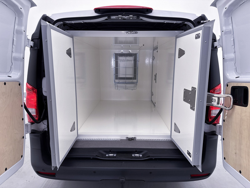 Mercedes-Benz Vito 116 CDI L2 Pro Vebabox koeling Trekhaak Multibeam LED Betimmering Achteruitrijcamera met Parkeersensoren - Furgon: obrázek 4 Mercedes-Benz Vito 116 CDI L2 Pro Vebabox koeling Trekhaak Multibeam LED Betimmering Achteruitrijcamera met Parkeersensoren - Furgon: obrázek 4