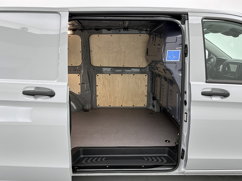 Furgon Mercedes-Benz Vito 116 CDI L2 Select Trekhaak LED Achteruitrijcamera Apple Carplay/Android Auto Betimmering: obrázek 16