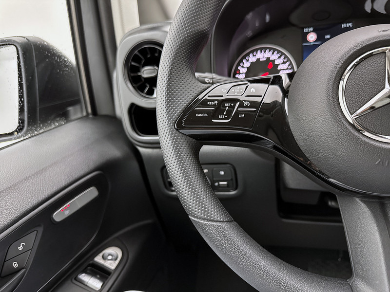 Furgon Mercedes-Benz Vito 116 CDI L2 Select Trekhaak LED Achteruitrijcamera Apple Carplay/Android Auto Betimmering: obrázek 18